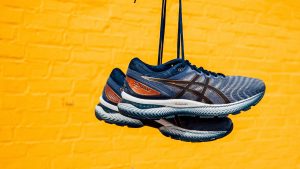 راهنمای خرید کفش Asics