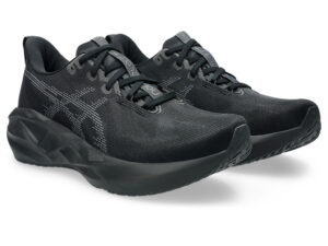 ویژگی کفش Asics مدل Novablast